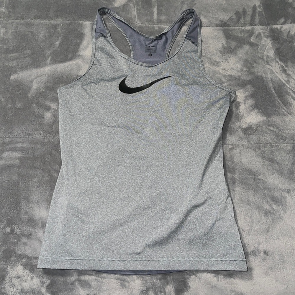 Nike racer-back tank top